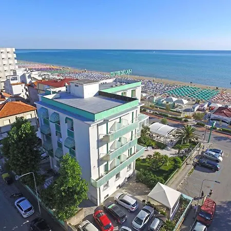 Majestic سينِغاليا